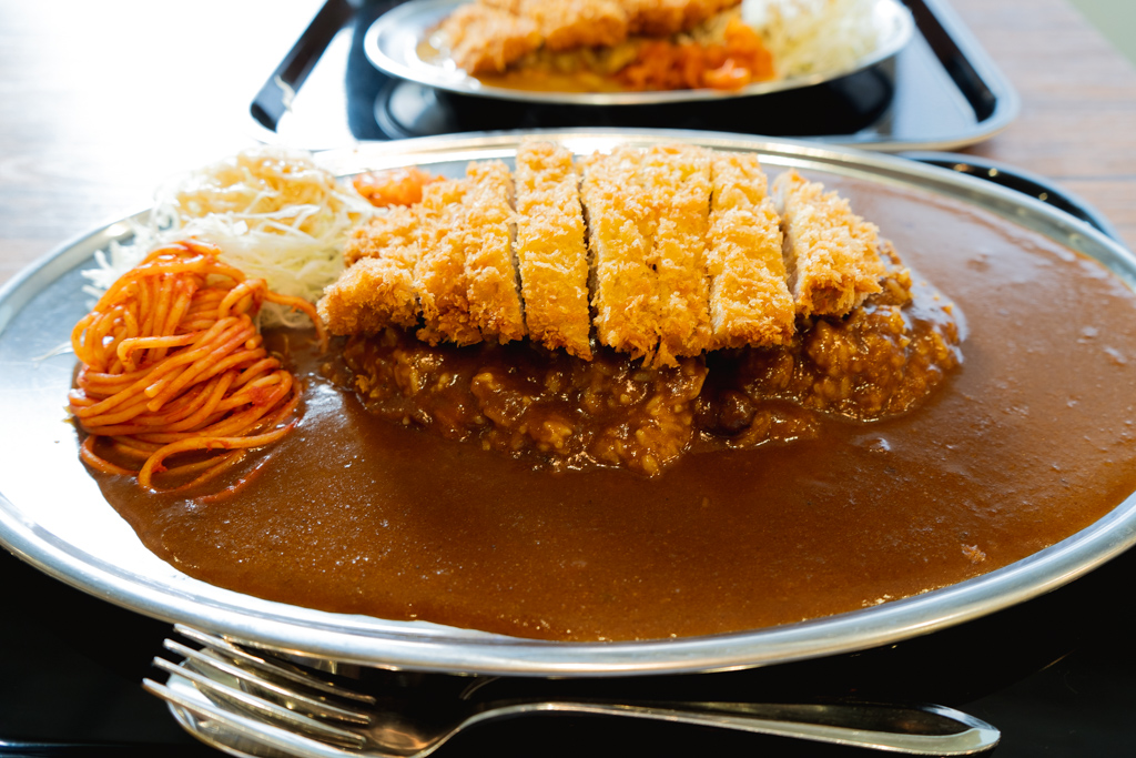 名物・虎のカツカレー　大盛