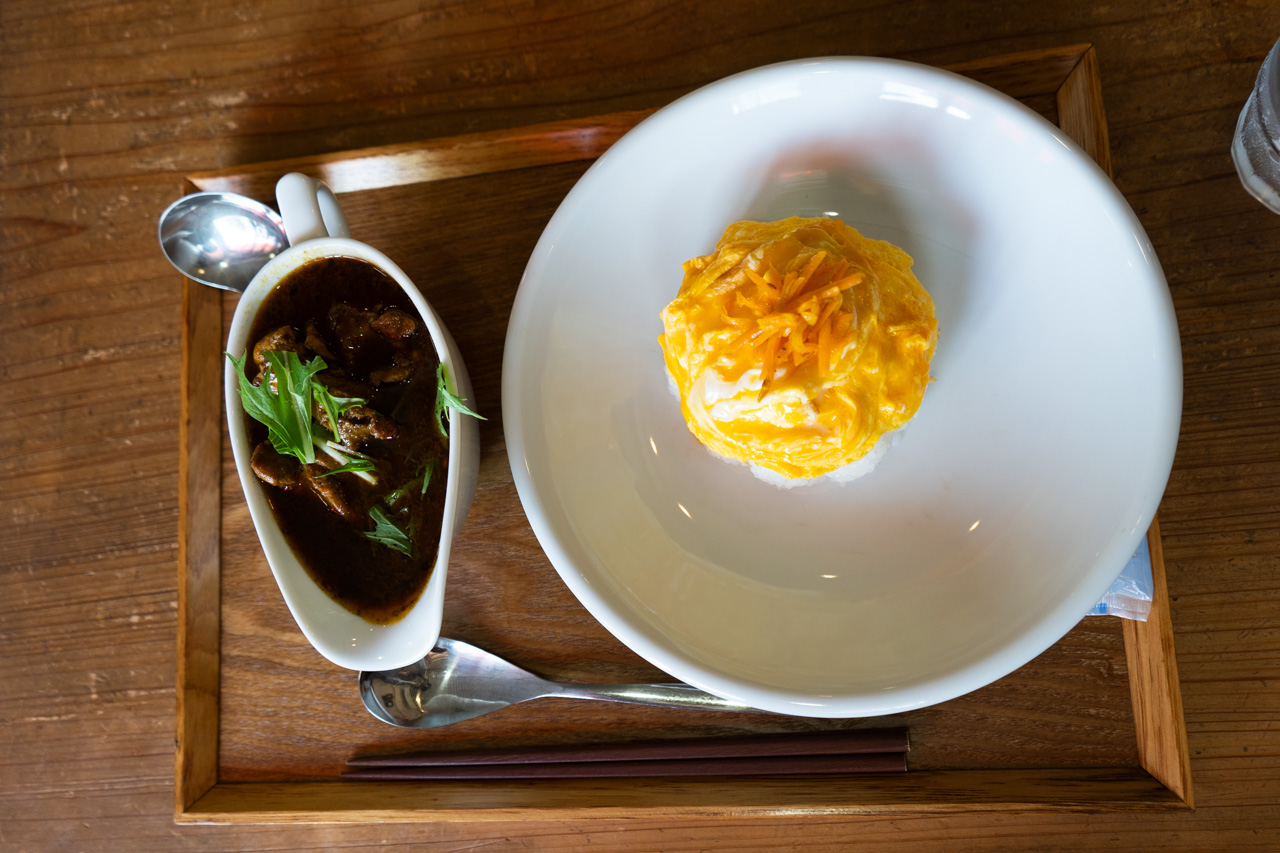 プリチキ&エッグカレー