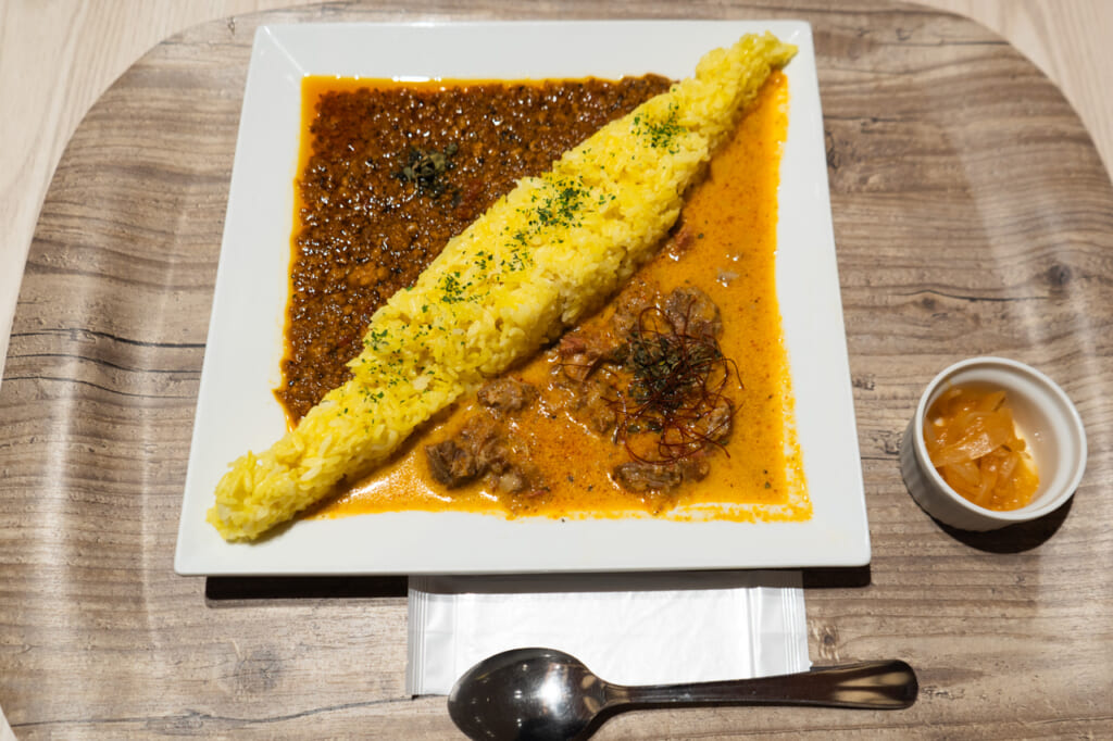 カレーのこいびと レッドビーフカレー 特製キーマカレー