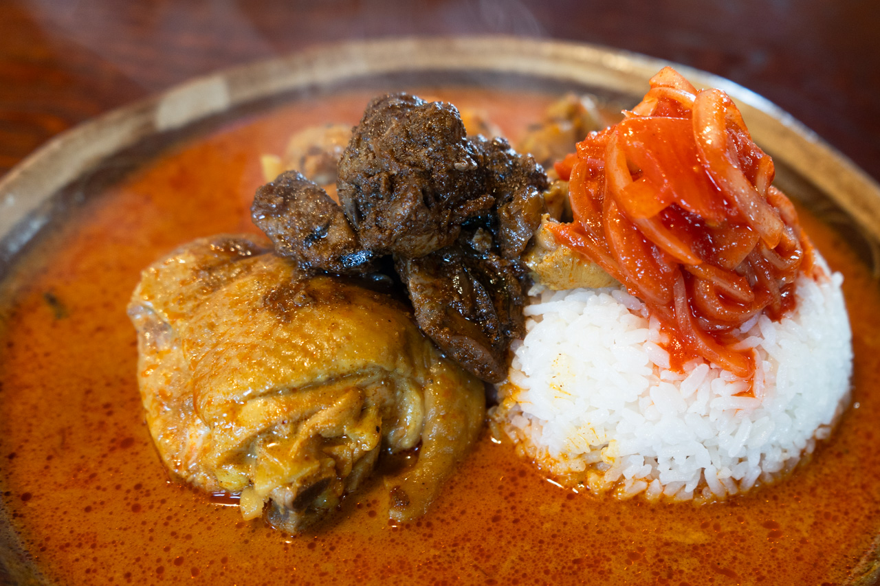 スペシャルカレーの肉