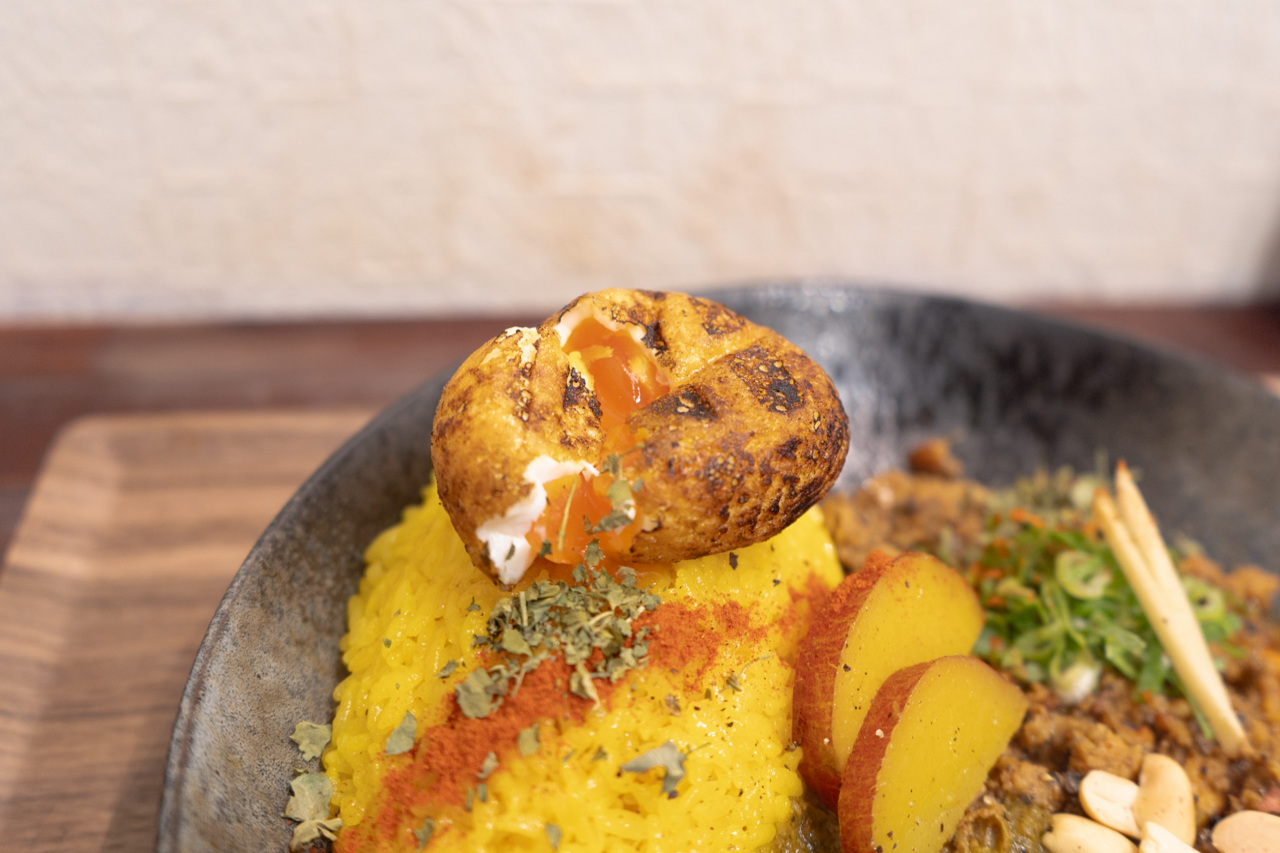 スパイシーエッグ