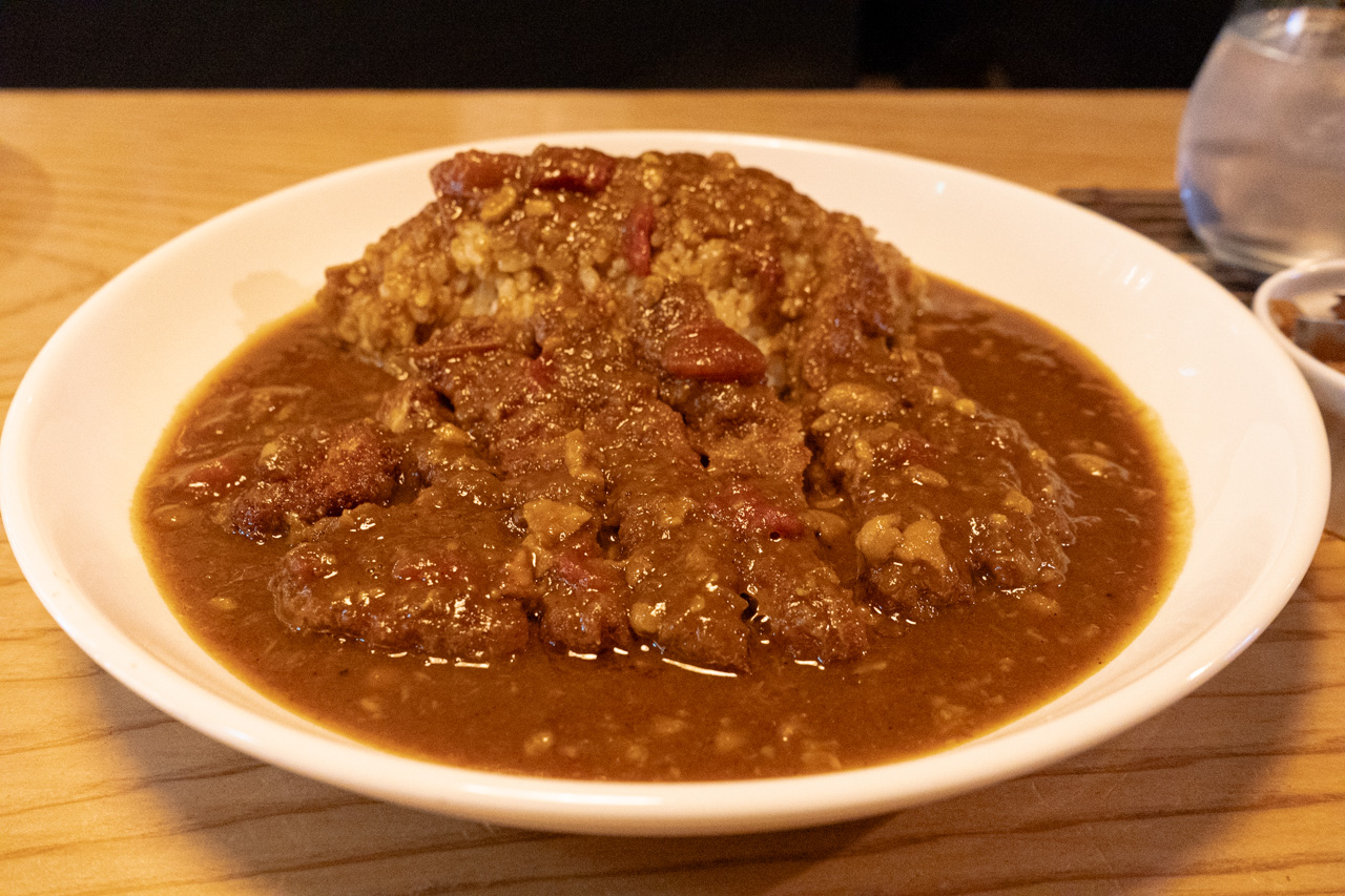 豚足カレー 豚カツトッピング