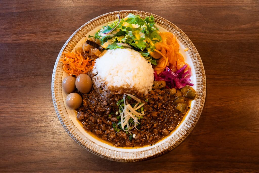 気まぐれ限定カレー ルーローキーマ