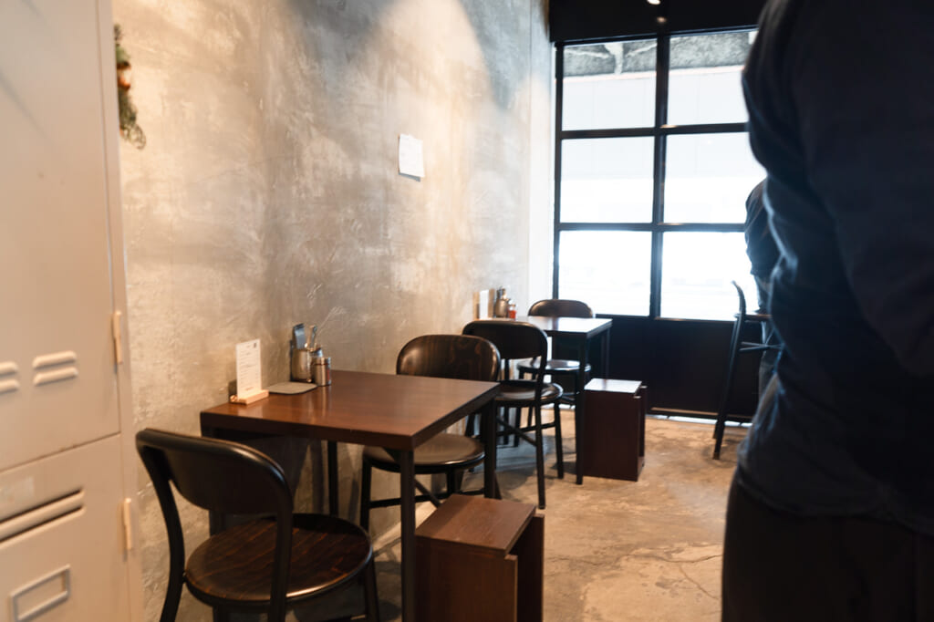 香酵味食堂 店内